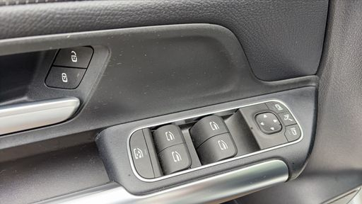 Mercedes Classe GLA 200 163 7G-DCT - Progressive Line – 2020 – 44842 km – Essence – Boîte Automatique — photo 8