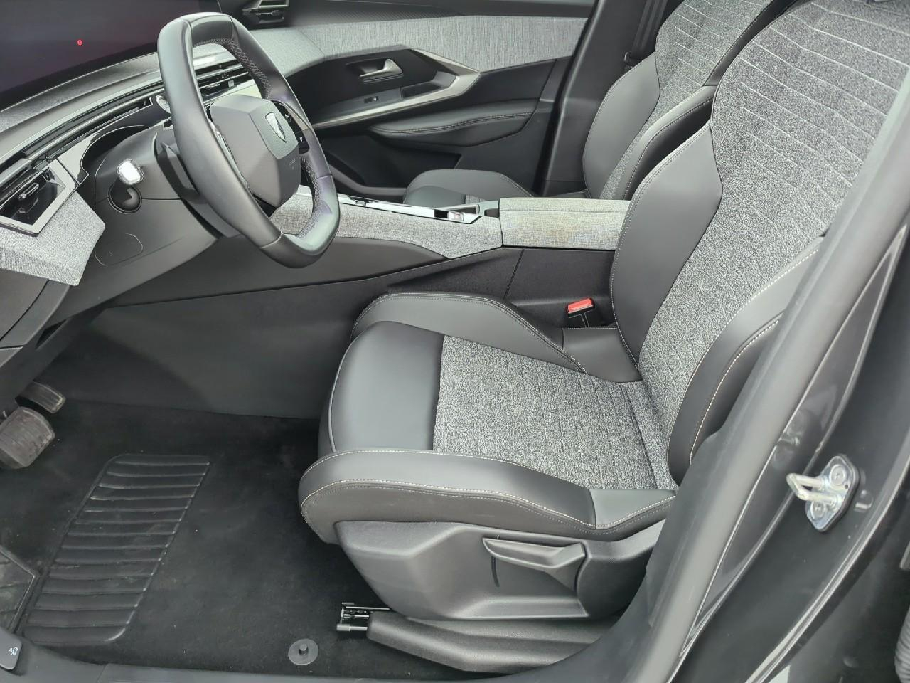 Peugeot 3008 hybrid 136 e-dcs6 allure — photo 9