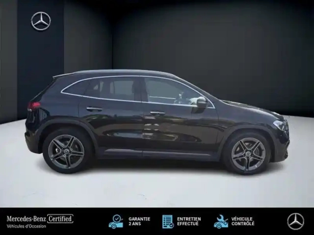 Mercedes Gla 200 d amg line — photo 6