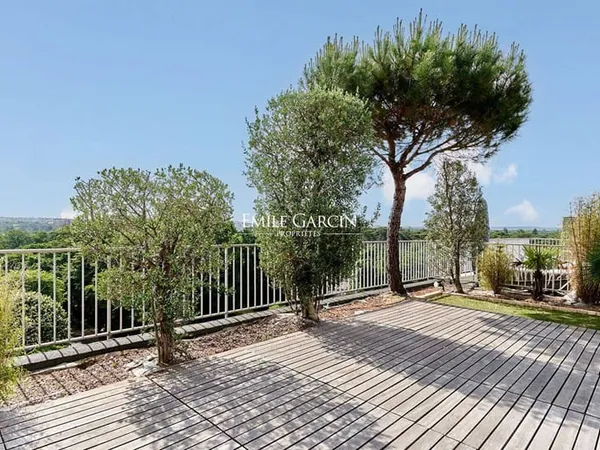 Appartement 5 pièces 124 m²