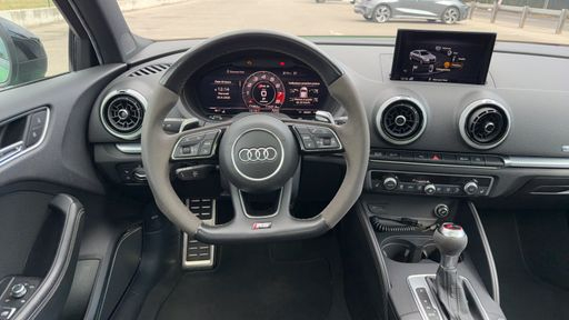 Audi RS3 Berline 2.5 TFSI 400 Quattro S-Tronic 7 - . – 2020 – 77073 km – Essence – Boîte Automatique — photo 31