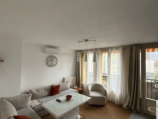 Appartement T4