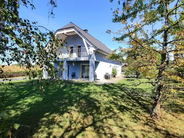 Maison 6 pièces 161 m²