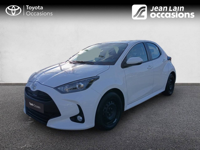 Toyota Yaris 70 VVT-i Dynamic Business