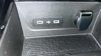 Renault Austral 1.2 E-Tech full hybrid 200ch Iconic- 23 — photo 30