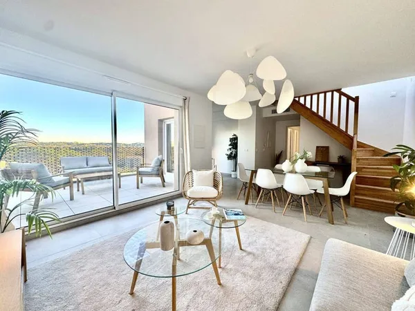 Appartement 4 pièces 81 m²