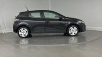 Renault Clio 1.5 Blue dCi 100ch Evolution - 24 — photo 4