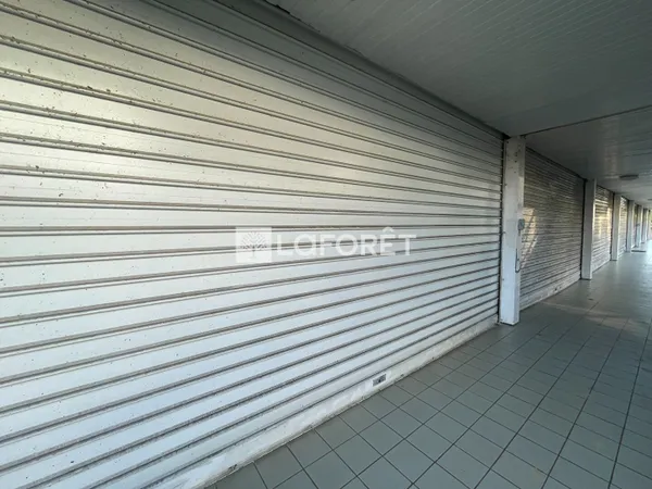 Local commercial 43 m²