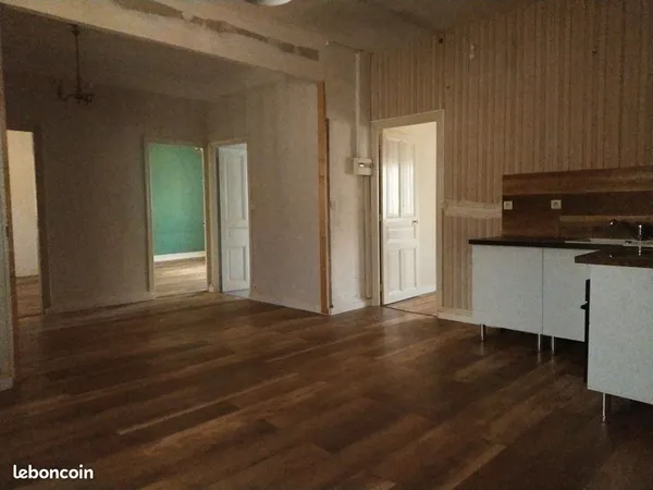 Loue Appartement F4