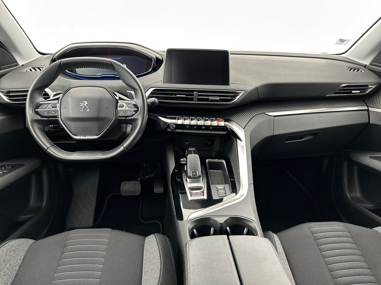 Peugeot 3008 puretech 130ch s&s eat8 style — photo 11