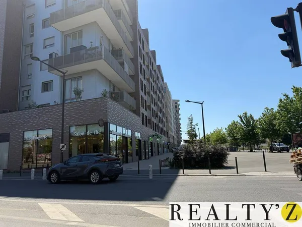 Boutique 1193 m²