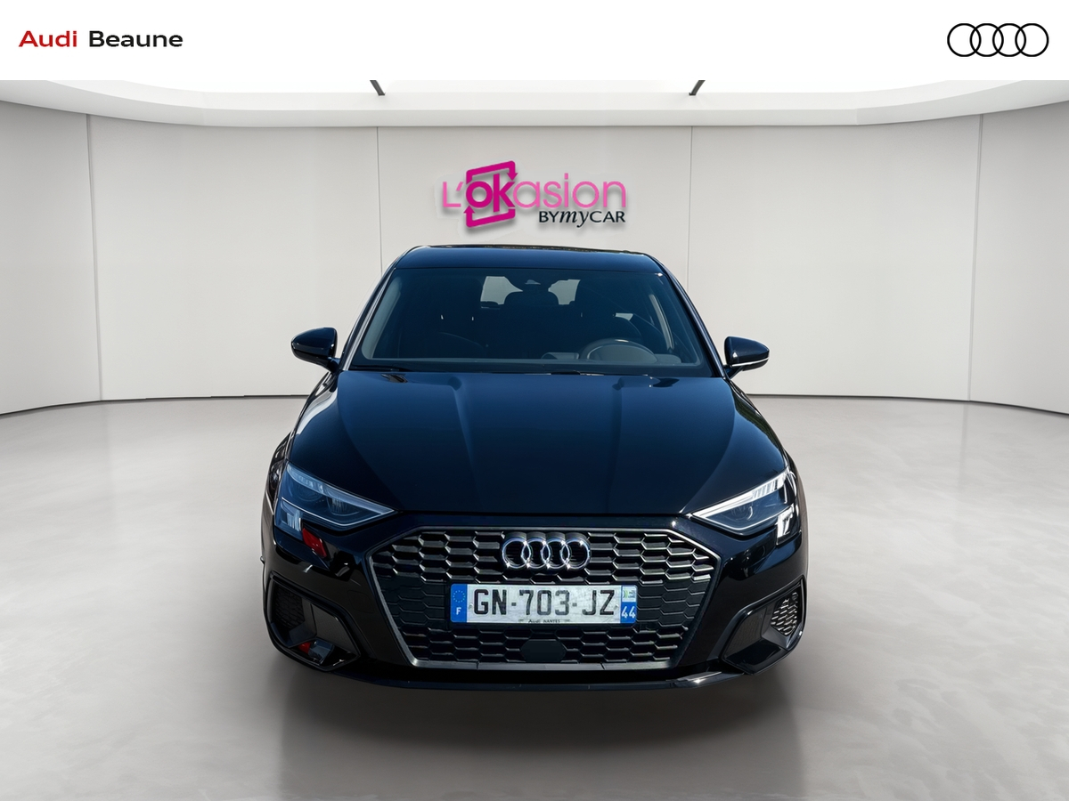 Audi A3 Sportback 40 TFSIe 204 S tronic 6 — photo 8