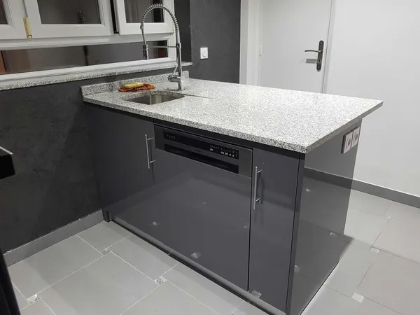 SUPERBE APPARTEMENT F5 - 90m