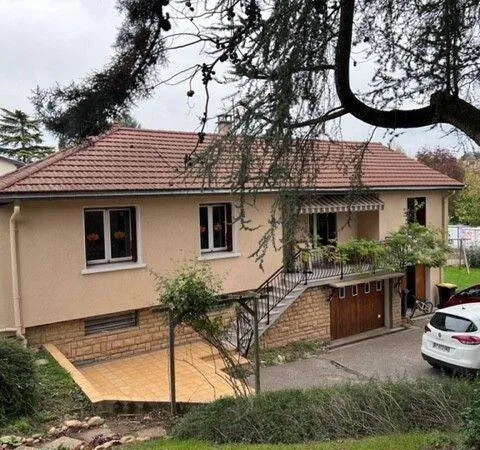 Villa 2 pièces 130 m²