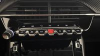 Peugeot 2008 1.5 BlueHDi 110ch S&S Allure — photo 26