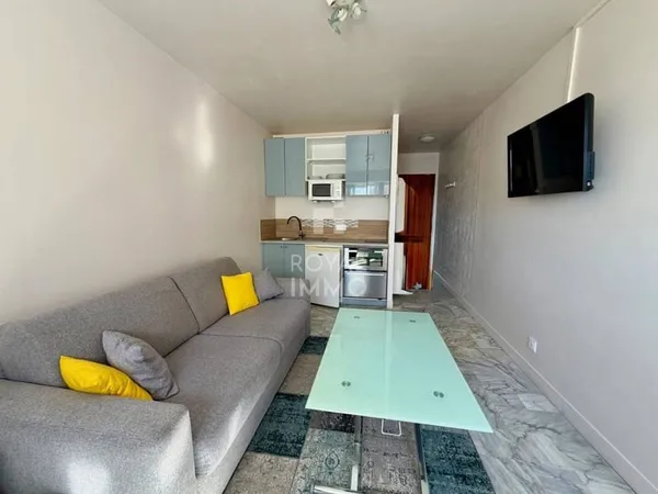 Studio 1 pièce 19 m²