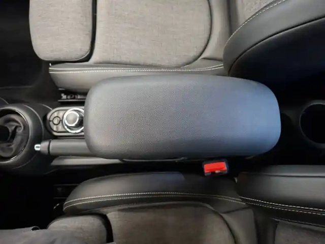 Mini Mini hatch 3 portes john cooper works 231 ch bva8 — photo 26