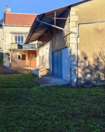 Maison 8 pièces 229 m²