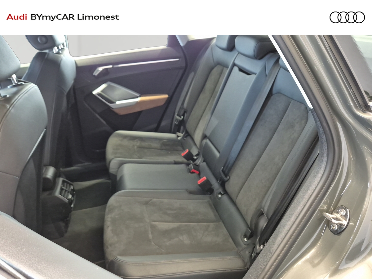 Audi Q3 35 TFSI 150 ch S tronic 7 — photo 12