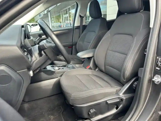 Ford Kuga 2.5 duratec 225ch powersplit phev titanium e-cvt — photo 10