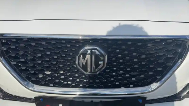 Mg Ehs 1.5t gdi phev — photo 8