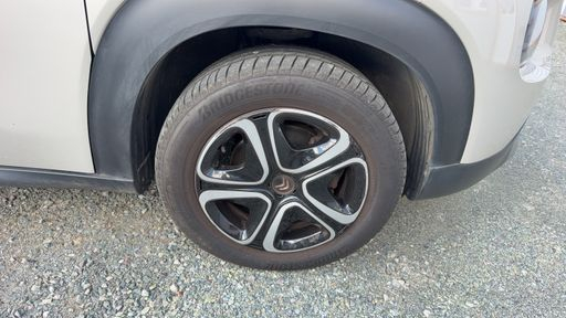 Citroen C3 Aircross 1.2 PureTech 110 - Shine – 2019 – 65417 km – Essence – Boîte Manuelle — photo 17