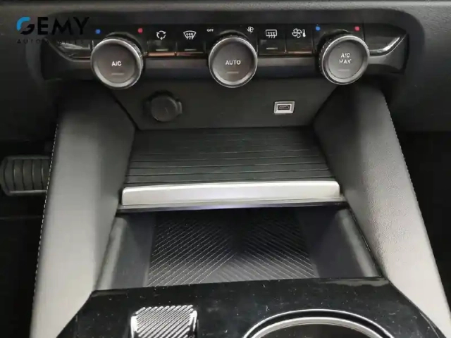 Citroën C5 x hybride rechargeable 225 s&amp;s e-eat8 — photo 41