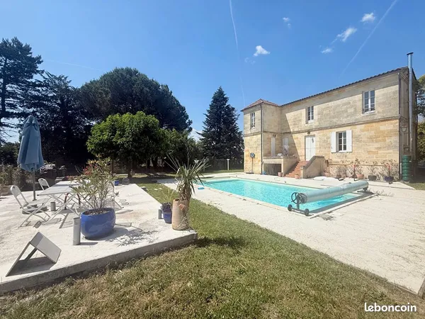 Maison 8 pièces 155 m²