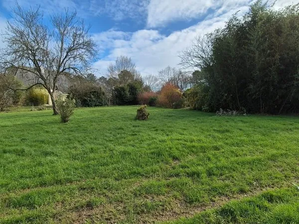 Terrain 789 m²