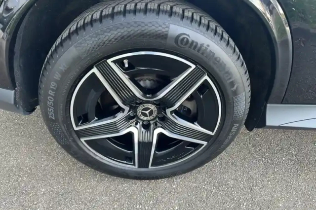 Mercedes Glc coupe 300 de 9g-tronic 4matic — photo 36