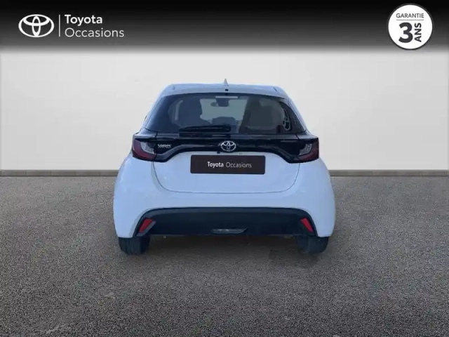 Toyota Yaris 70 vvt-i dynamic business 5p my22 — photo 4