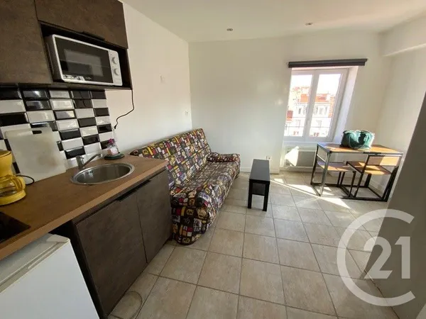 Studio 1 pièce 15 m²