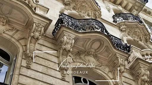 Maison 8 pièces 240 m²