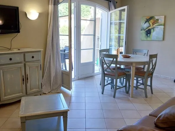 Apartement T3 et T4, à Callian