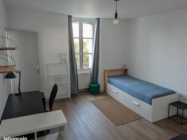STUDIO meublé Rennes Centre 20m2