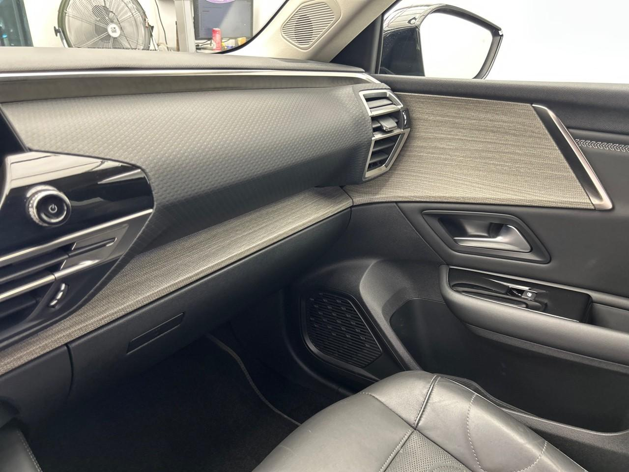 Citroën C5 X puretech 180 s&s eat8 shine pack — photo 27