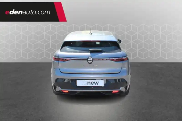 Renault Megane e-tech ev60 220 ch super charge — photo 3
