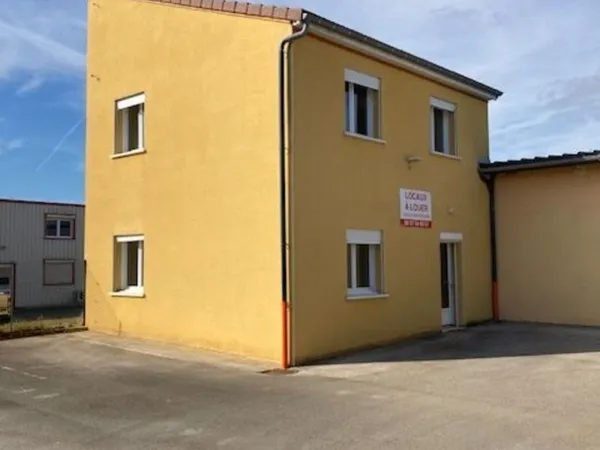 BUREAUX DE 100M²