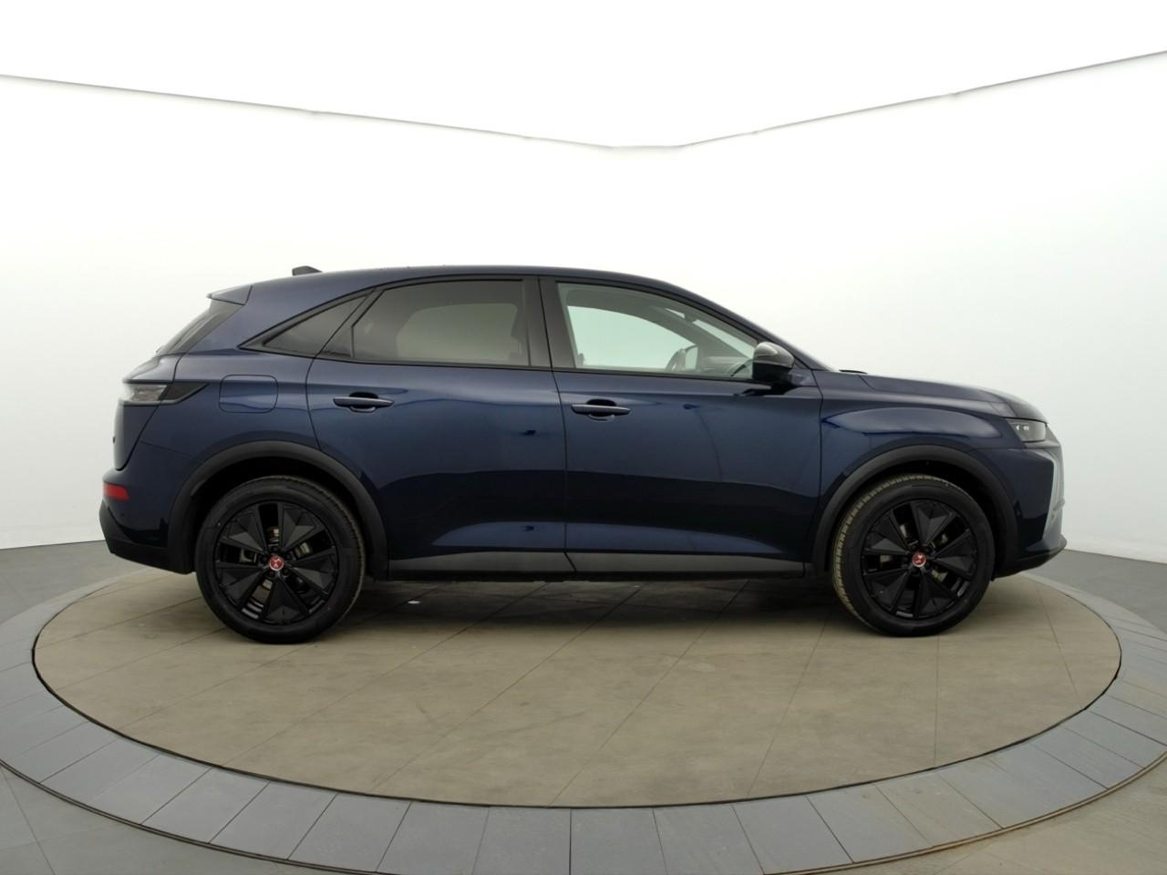 Ds Ds 7 crossback bluehdi 130 eat8 performance line — photo 6