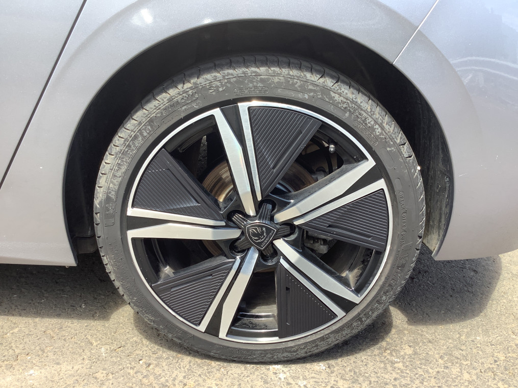 Peugeot 308 — photo 9