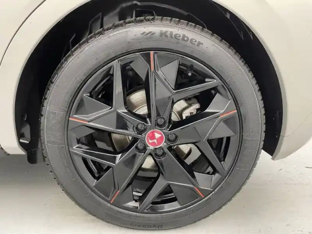 Ds Ds 4 hybride e-tense 225 eat8 — photo 16