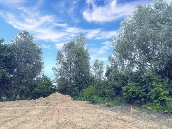 Terrain 503 m²