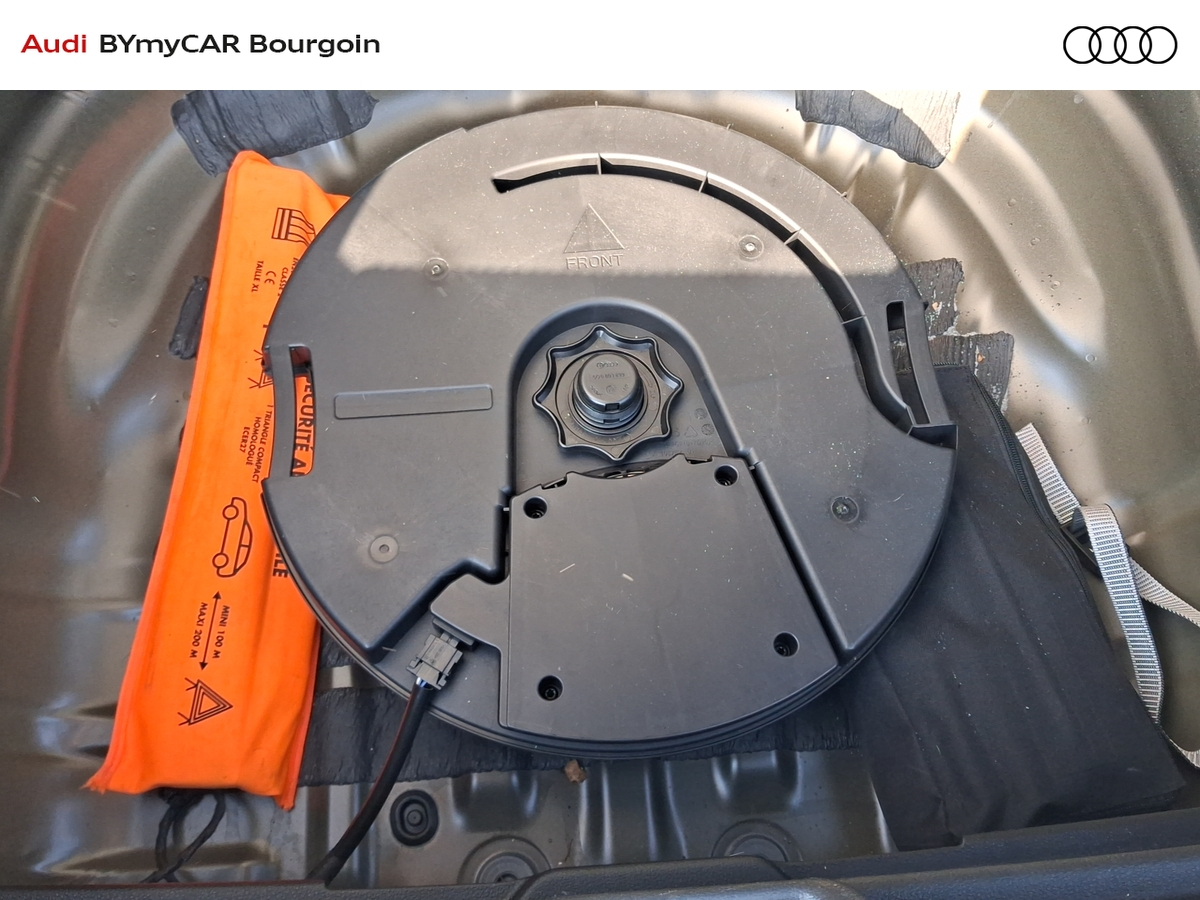Audi Q2 35 TFSI 150 S tronic 7 — photo 15