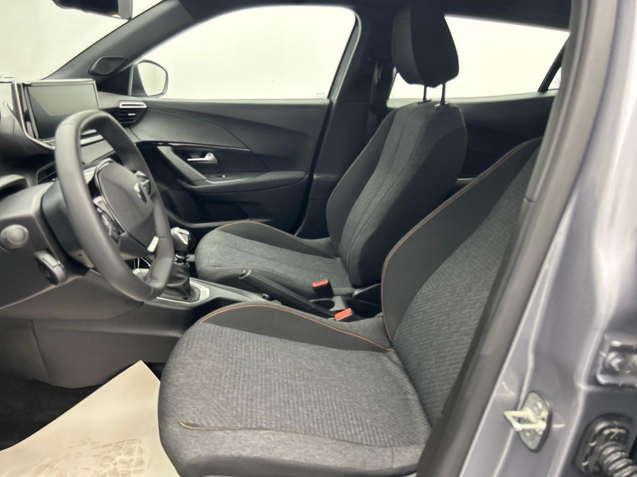 Peugeot 2008 100 s&s bvm6 style — photo 10