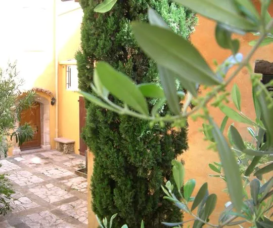 Maison de 100m2 à louer sur Saint-Cézaire-sur-Siagne