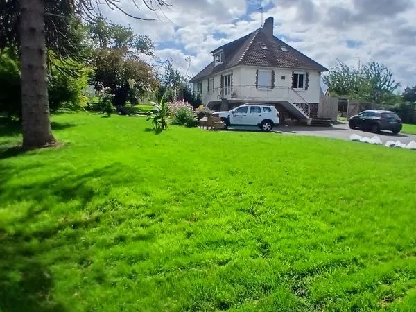 Maison individuelle - 115 m² - 4 chambres - terrain 1 800 m²