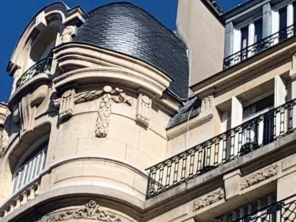 2 pièces 30,4 m2 rotonde métro Duroc
