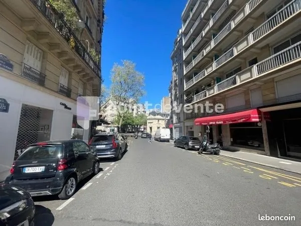 Commerce informatique/multimédia 45 m²
