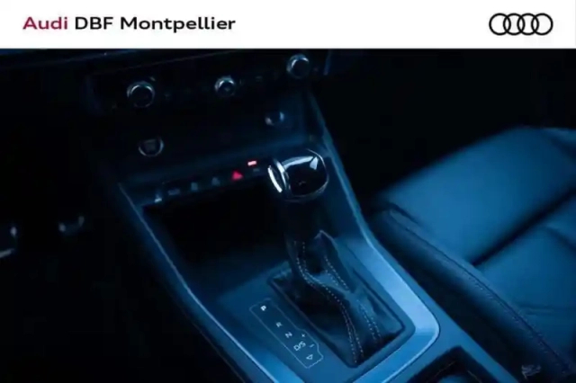 Audi Q3 35 tdi 150 ch s tronic 7 s line plus — photo 5
