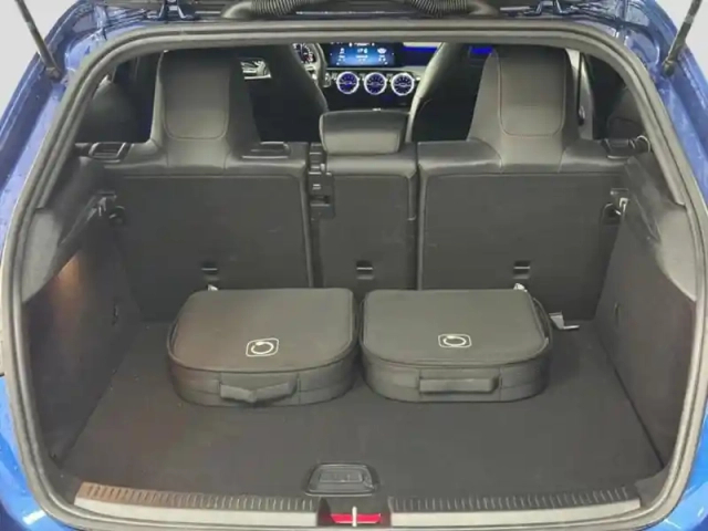Mercedes Classe A 250 e hybrid eq amg line — photo 9